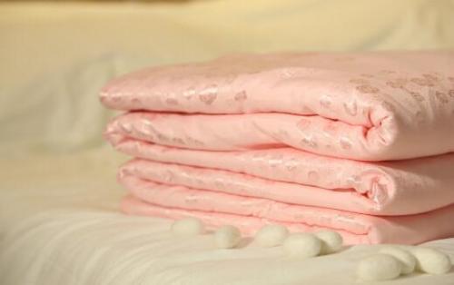 怎么樣購(gòu)買(mǎi)蠶絲被品質(zhì)高?怎么挑選?