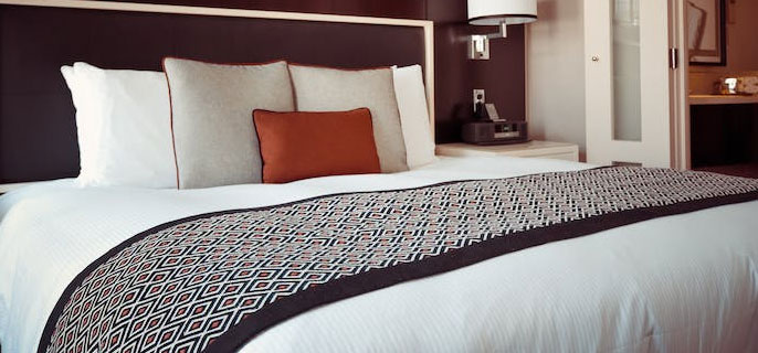 冬季蠶絲被:細膩養膚,呵護睡眠質量