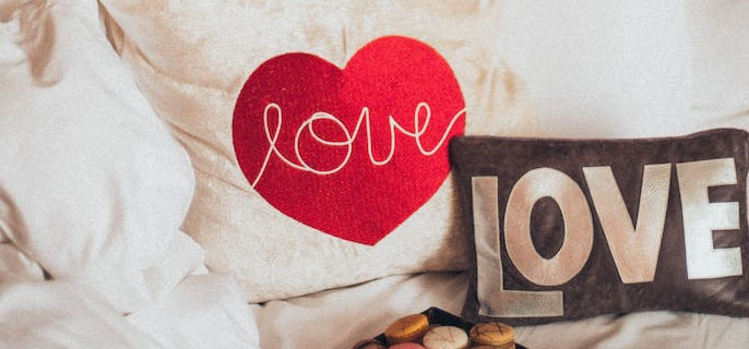 春風拂面,溫暖入眠——春季蠶絲被的舒適之道